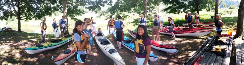 Redhook Kayak Tour on the Sammamish River near Seattle Wa with outdooradventurecenter.com